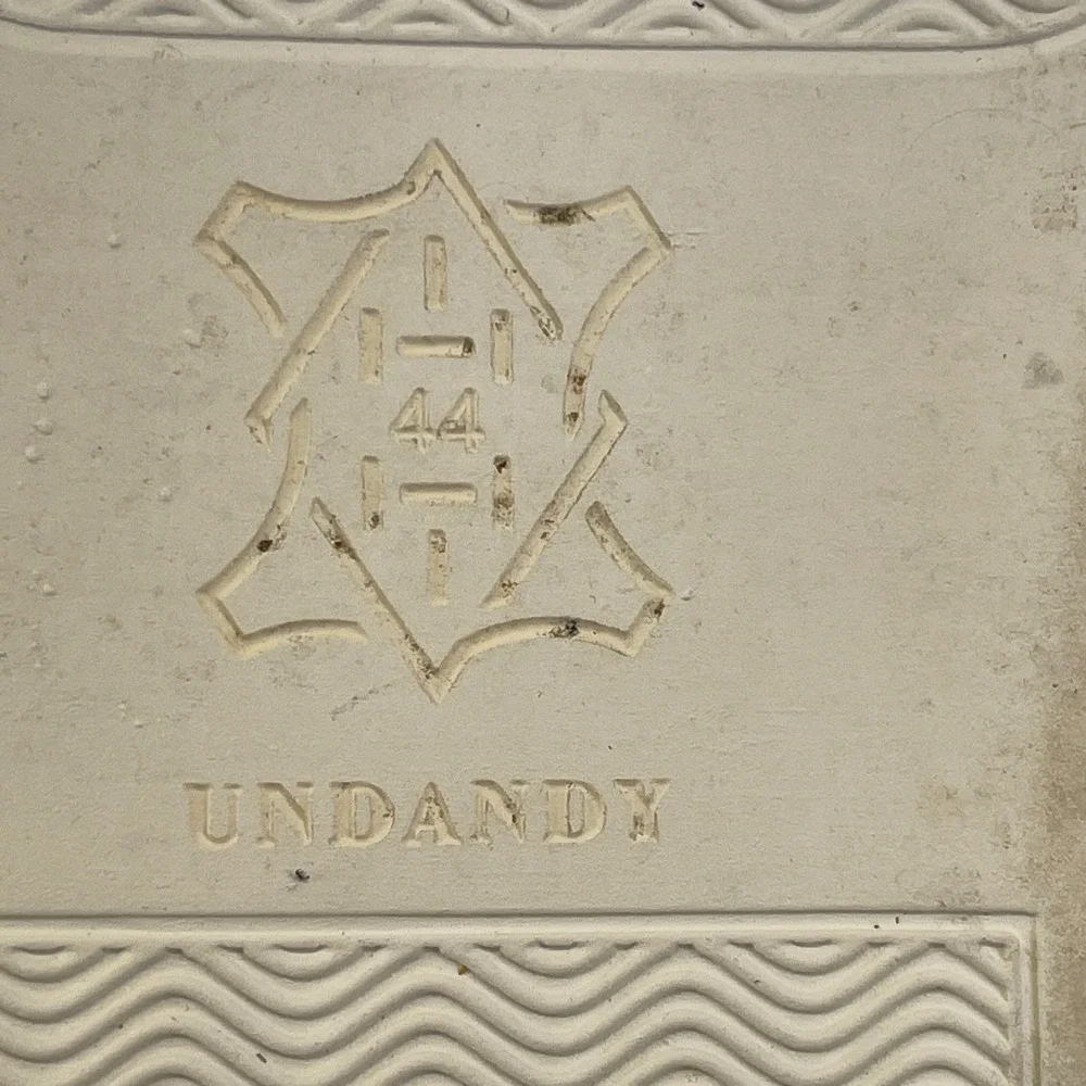 UNDANDY two tone